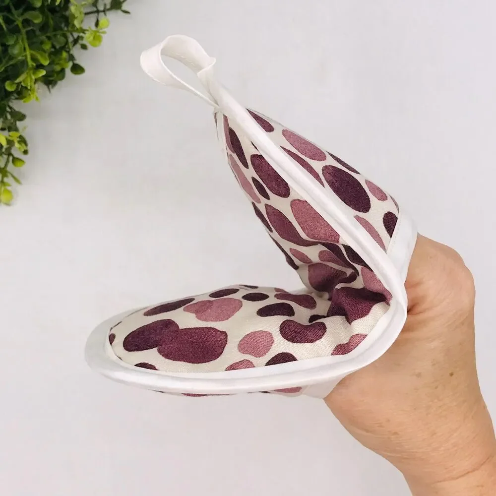Set of 2 Finger Hotpad Potholders, Faded Purple Dots, 2 Piece Set